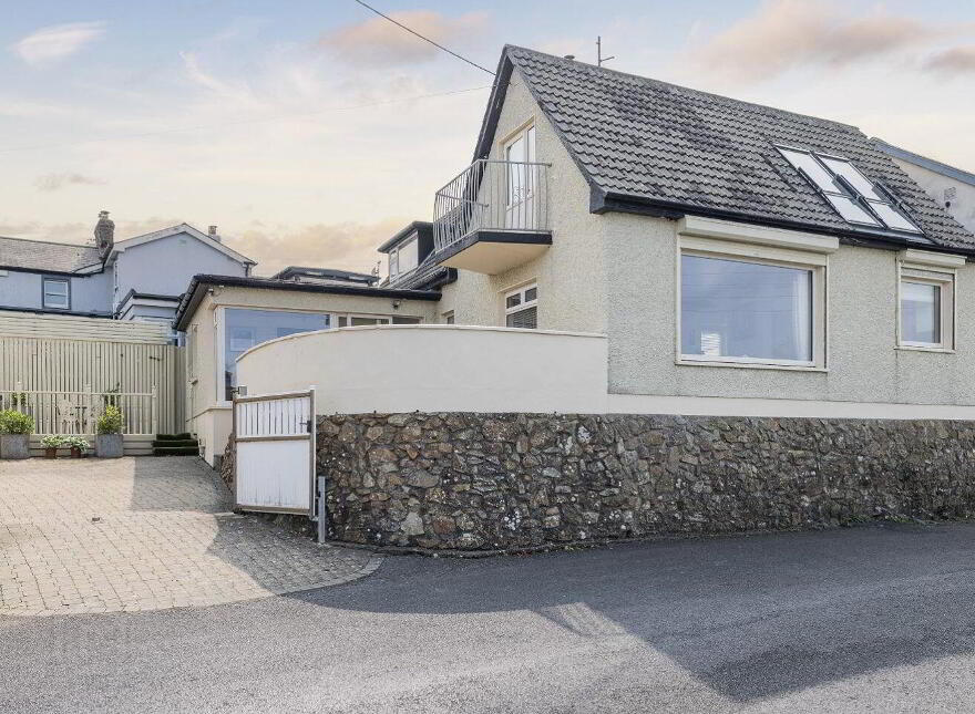17 The Hoar Rock, Skerries, K34DY84