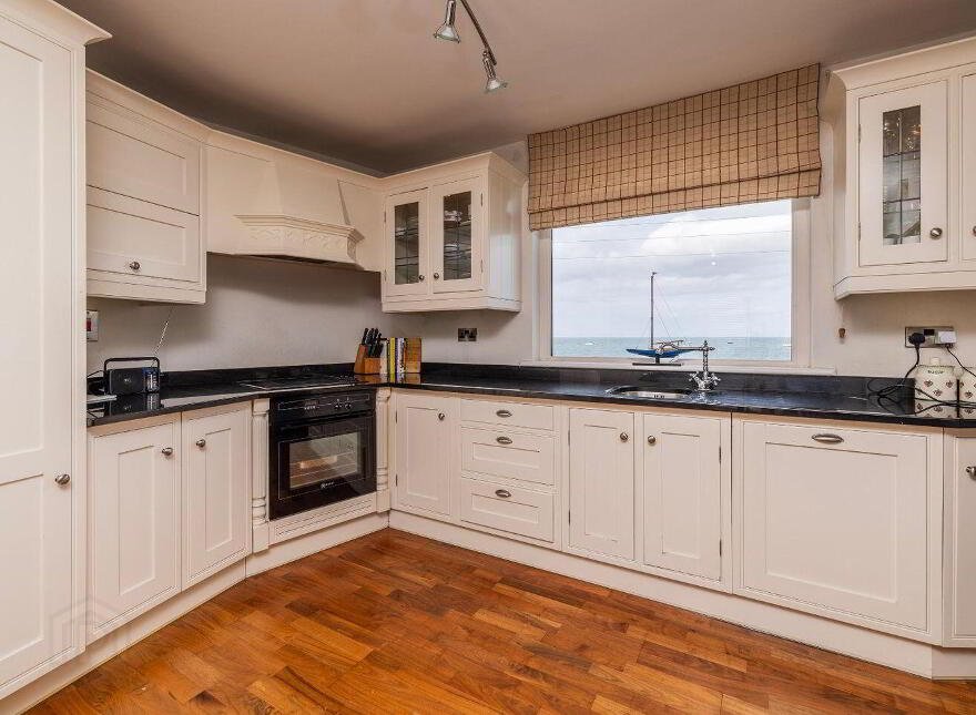 17 The Hoar Rock, Skerries, K34DY84