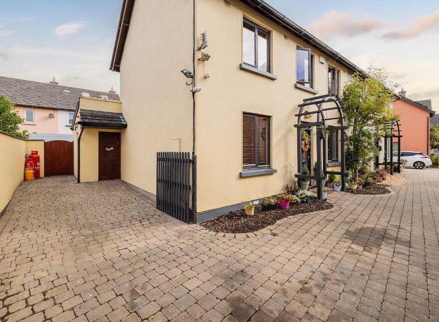 Fado, 12 Danes Court, Lusk Village, Lusk, K45XY22