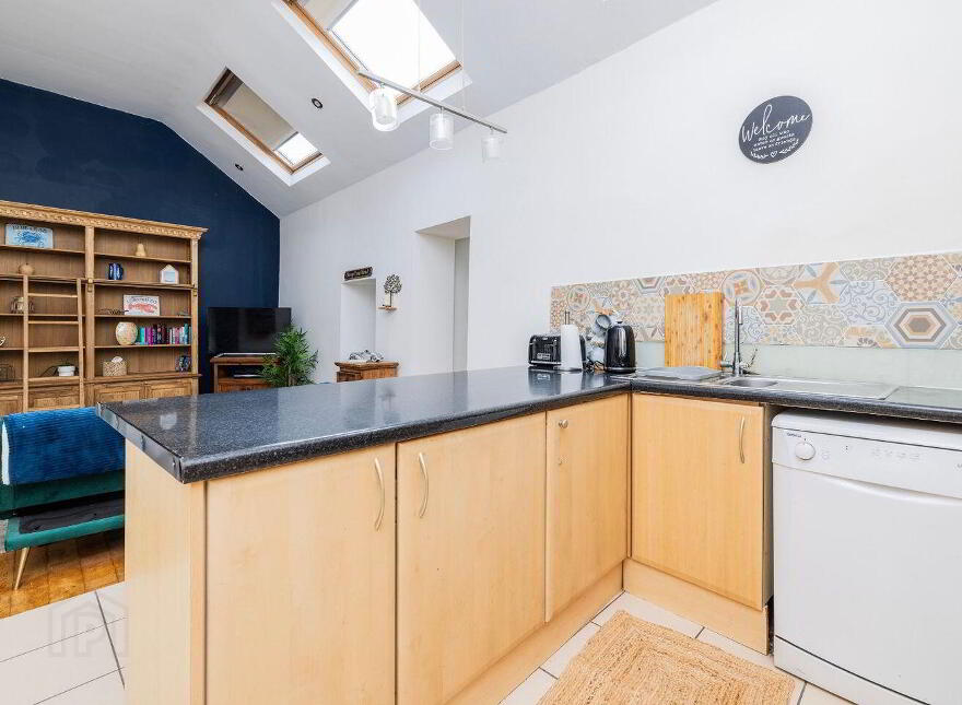 Hazel Cottage, 6 The Square, Skerries, K34RK27