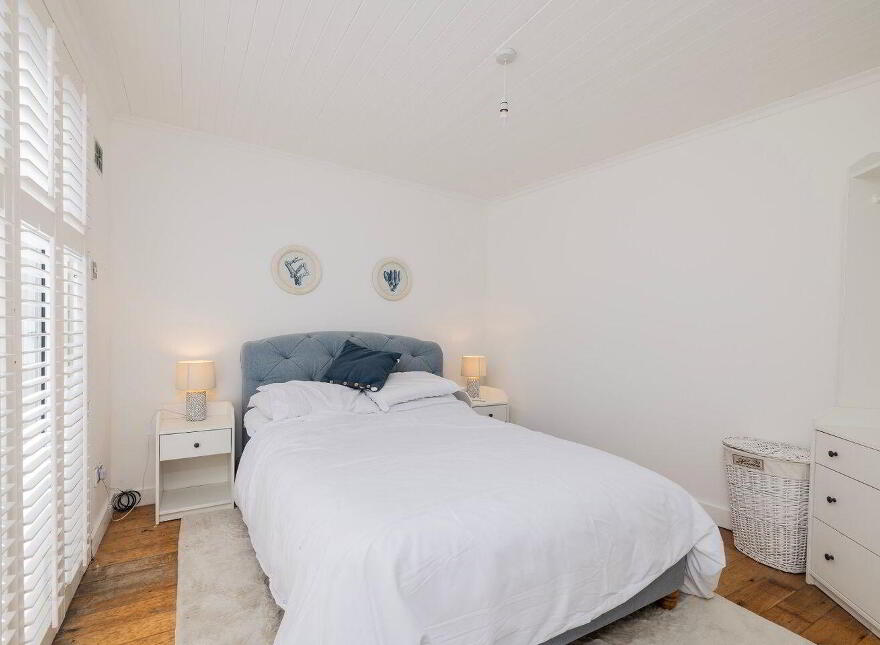 Hazel Cottage, 6 The Square, Skerries, K34RK27