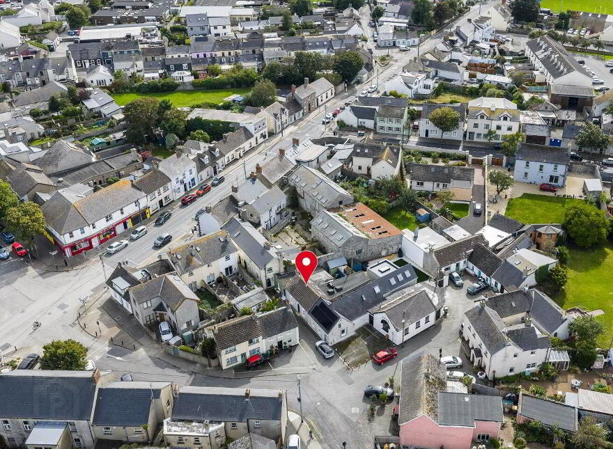 Hazel Cottage, 6 The Square, Skerries, K34RK27