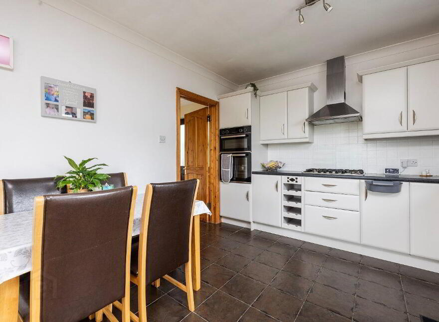 8 The Coachyard, Balrothery, K32Y652