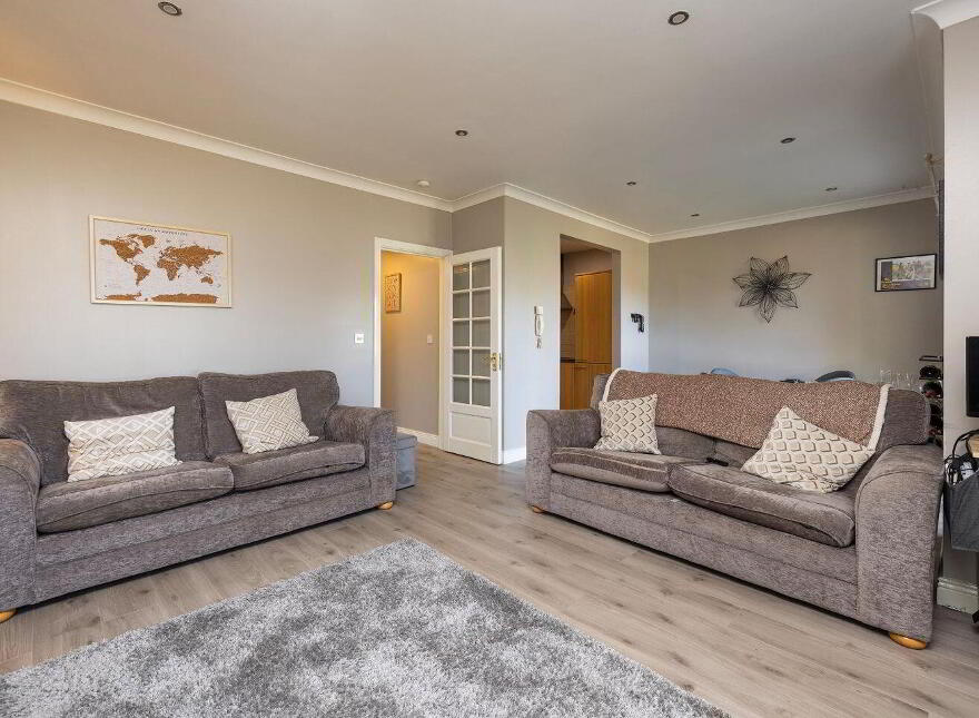 40 Ladycove, Palmer Road, Rush, K56FE03