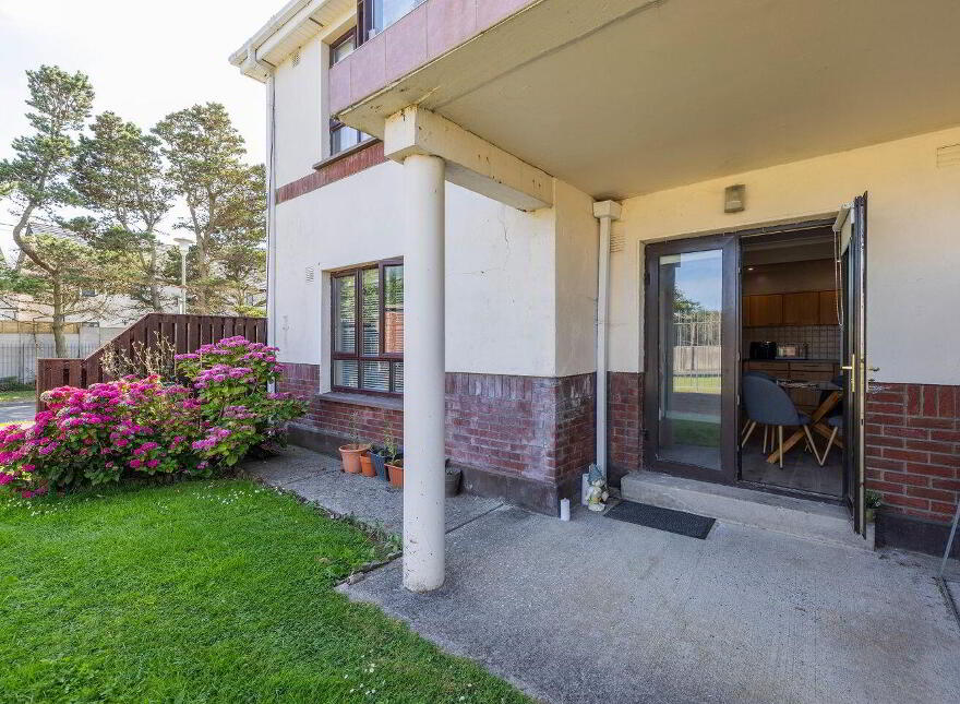 40 Ladycove, Palmer Road, Rush, K56FE03