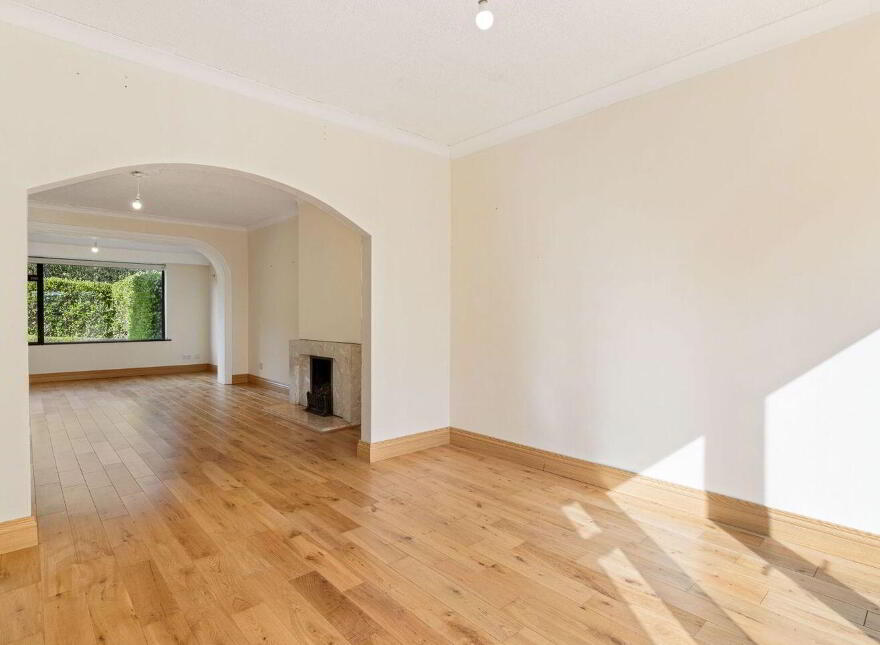 4 Clonkeen Lawn, Clonkeen Road, Deansgrange, Blackrock, Kill O' The Grange, A94C7V0
