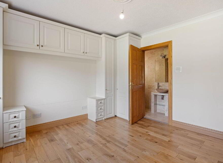 4 Clonkeen Lawn, Clonkeen Road, Deansgrange, Blackrock, Kill O' The Grange, A94C7V0