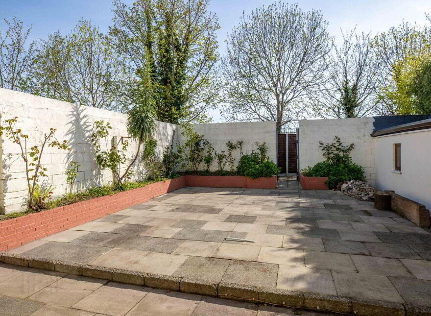 4 Clonkeen Lawn, Clonkeen Road, Deansgrange, Blackrock, Kill O' The Grange, A94C7V0