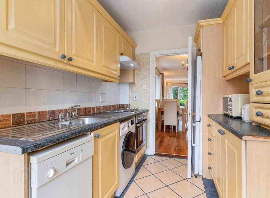 101 Galloping Green, Stillorgan Road, Blackrock, Galloping Green, A94EP20