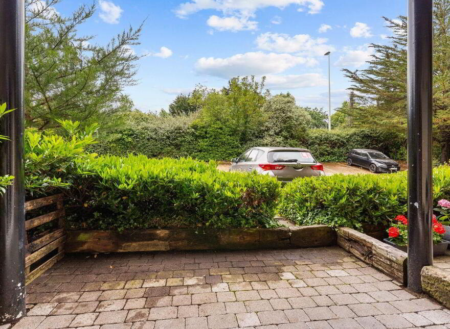 101 Galloping Green, Stillorgan Road, Blackrock, Galloping Green, A94EP20