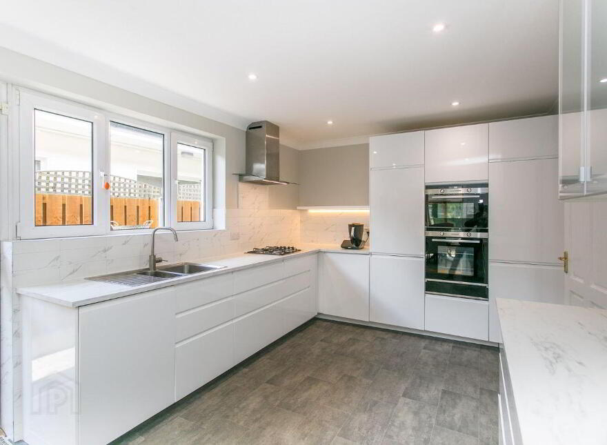 18 Dornden Park, Booterstown, A94Y194