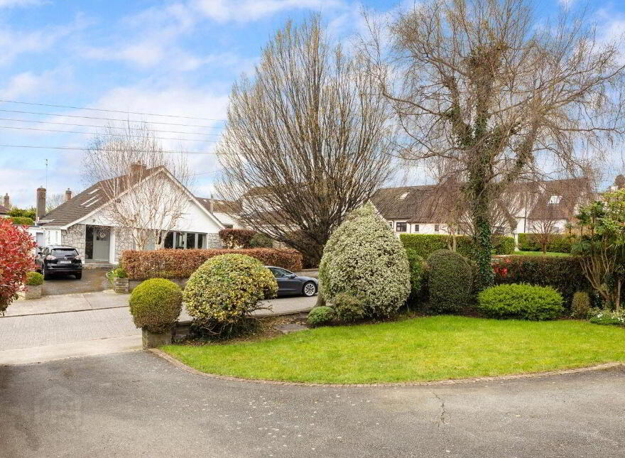 19 Knocksinna Park, Foxrock, Foxrock, D18V8N9
