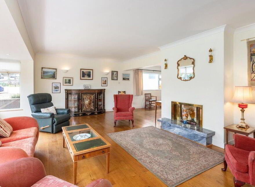 19 Knocksinna Park, Foxrock, Foxrock, D18V8N9