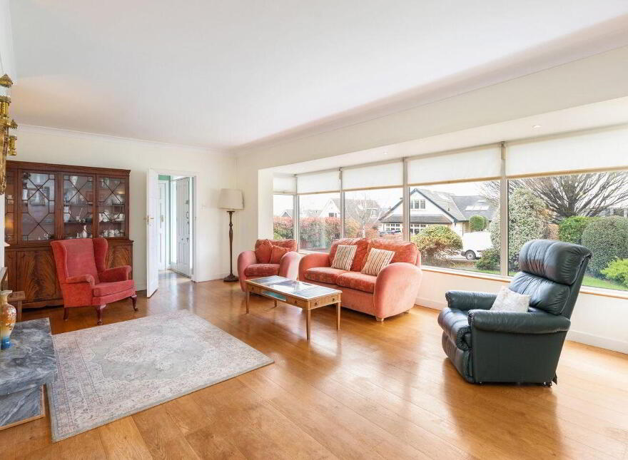 19 Knocksinna Park, Foxrock, Foxrock, D18V8N9