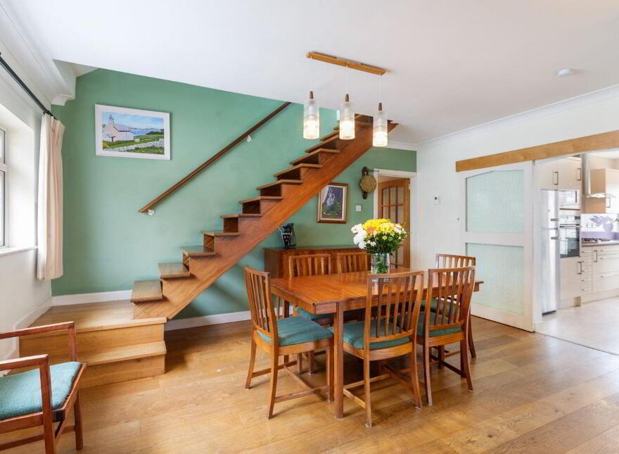 19 Knocksinna Park, Foxrock, Foxrock, D18V8N9