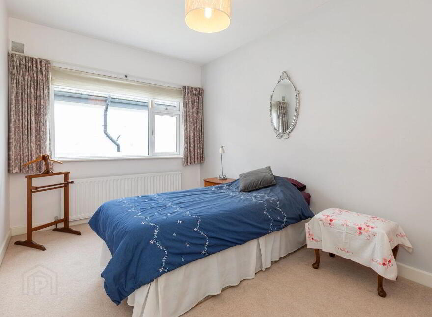 19 Knocksinna Park, Foxrock, Foxrock, D18V8N9