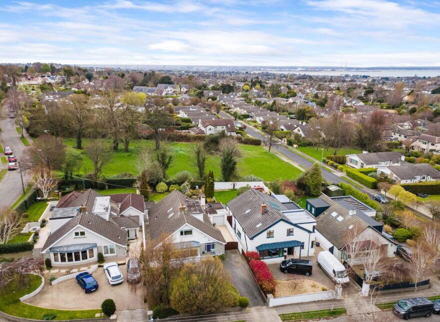 19 Knocksinna Park, Foxrock, Foxrock, D18V8N9