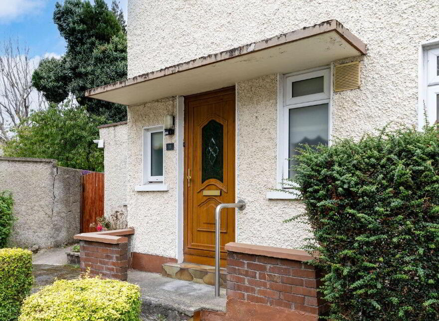 15 Patrician Villas, Stillorgan, A94R821