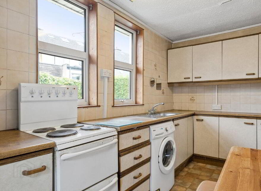 15 Patrician Villas, Stillorgan, A94R821