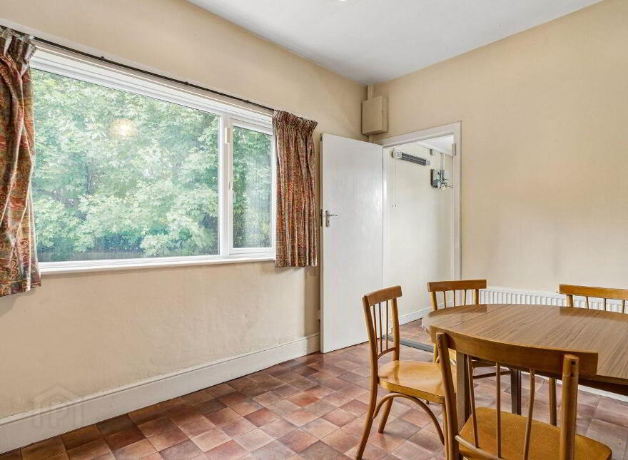 Mallard, Foxrock Park, Kill Lane, Foxrock, Foxrock, D18EA26