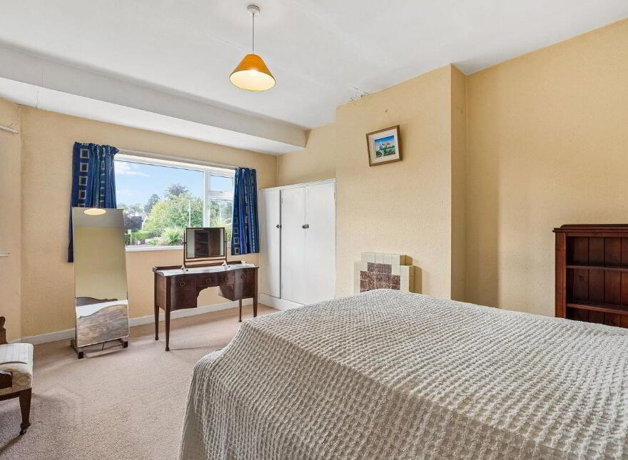 Mallard, Foxrock Park, Kill Lane, Foxrock, Foxrock, D18EA26