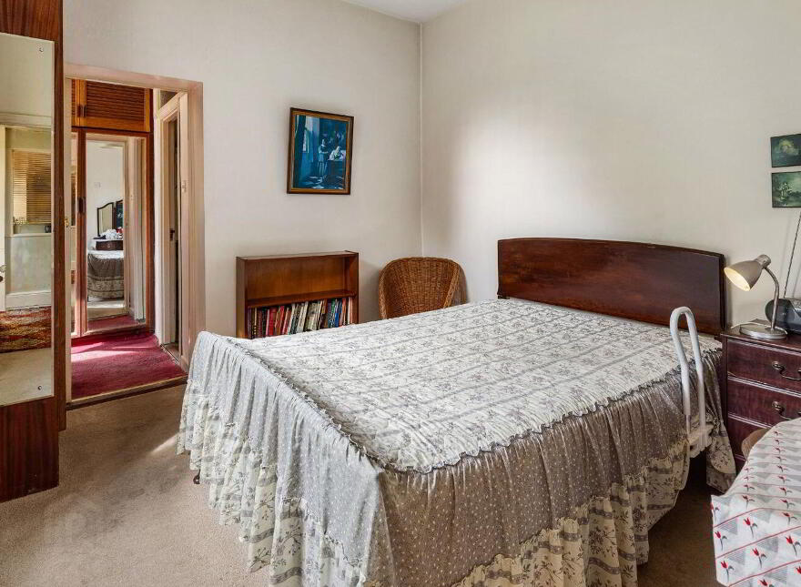 75 Howth Road, Clontarf, Clontarf, D03A2R7