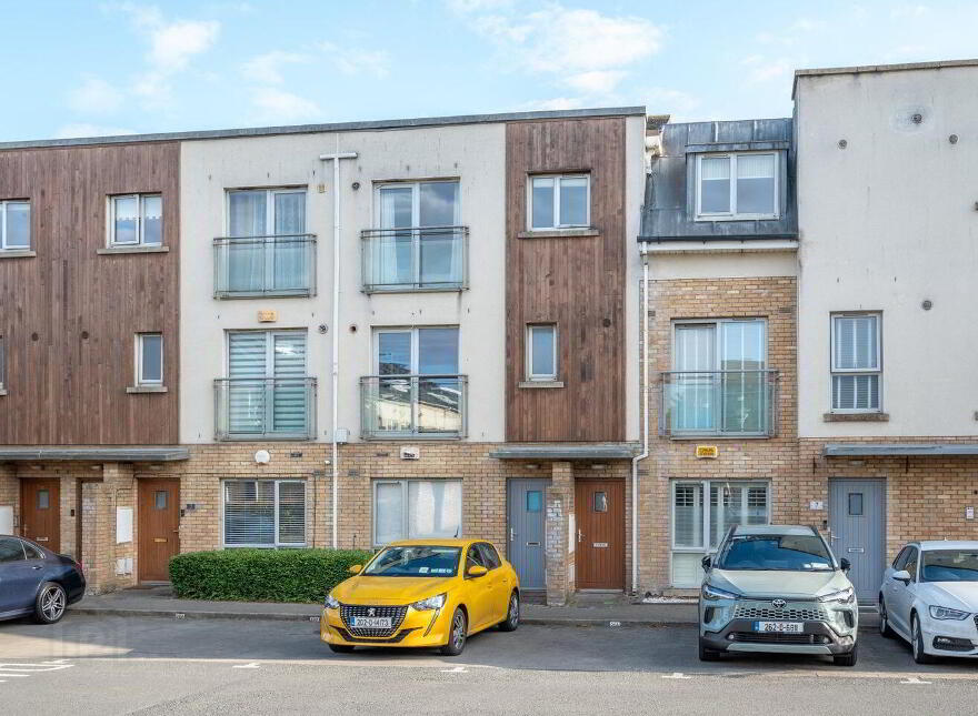 6 Waterside Avenue, Waterside, Malahide, K36RY94