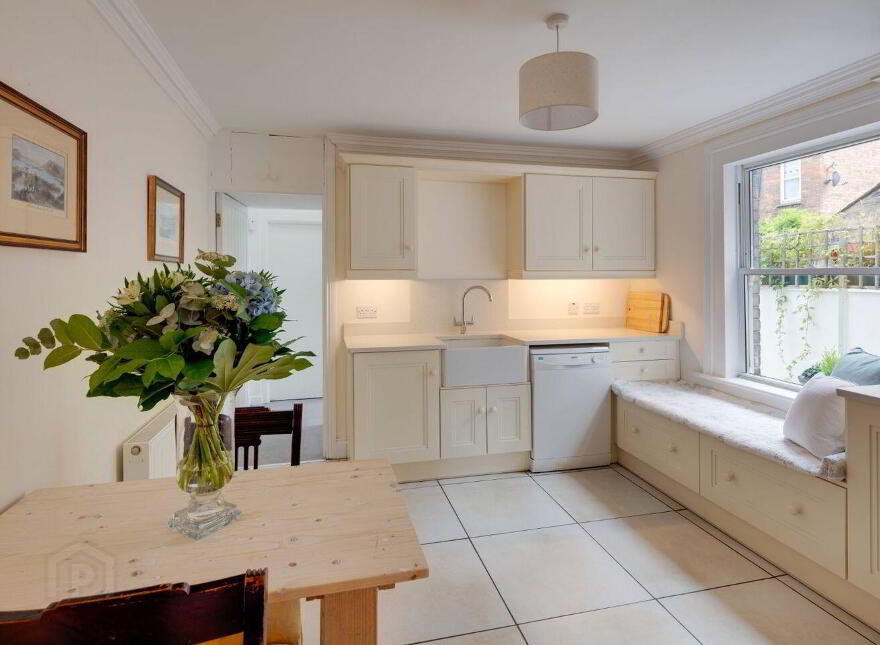 Mona, 148 Clonliffe Road, Drumcondra, Drumcondra, D03EC89