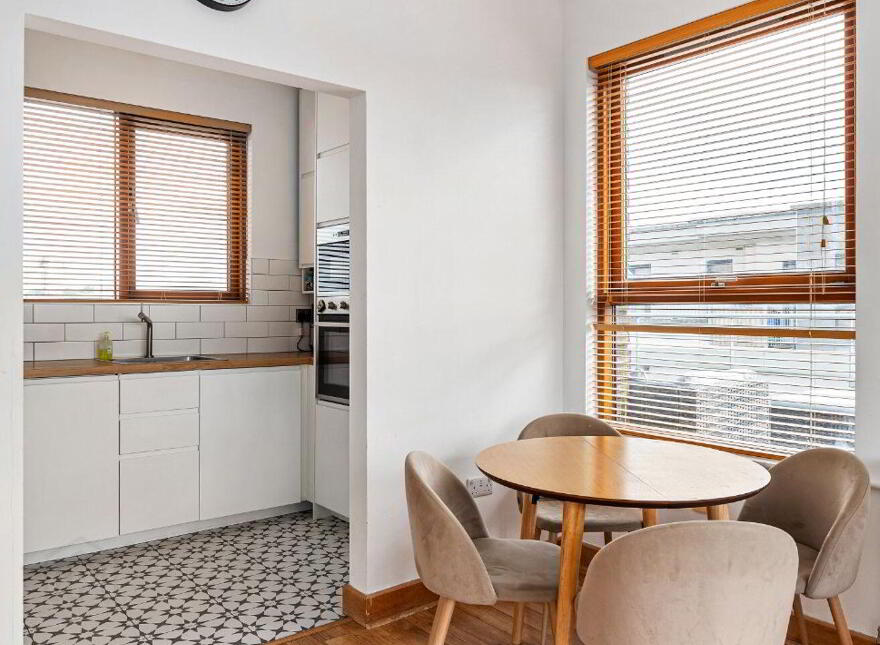Apt, 52 Fairview Close, Fairview, Fairview, D03DX84