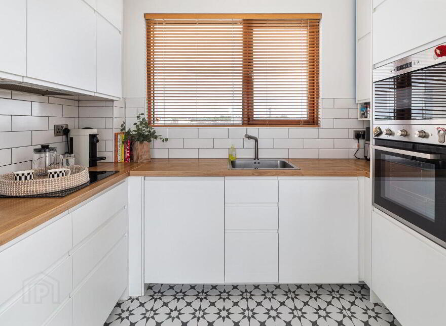 Apt, 52 Fairview Close, Fairview, Fairview, D03DX84