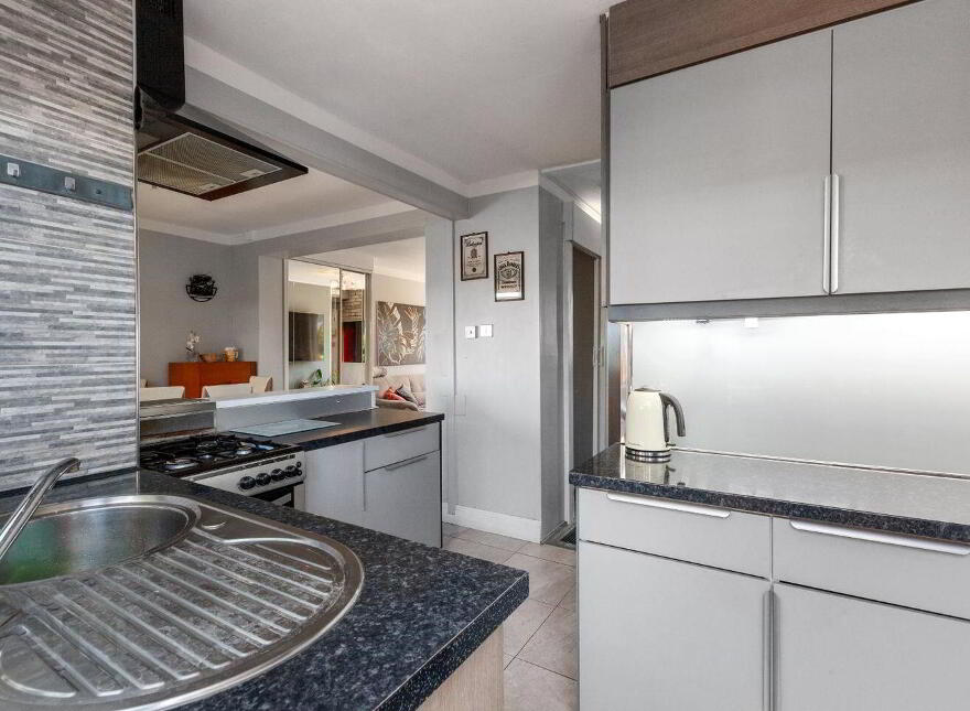 4 Balcurris Gardens, Ballymun, Ballymun, D11PF50