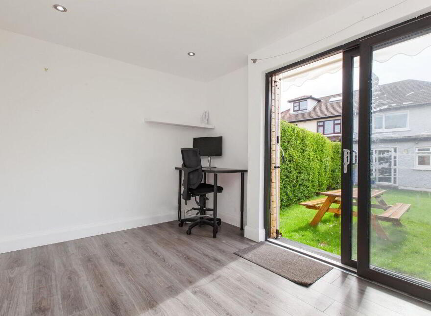 4 Villa Park Gardens, Navan Road, Dublin 7, D07K7C2