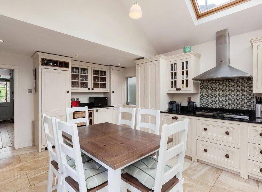 343 Blackhorse Avenue, Navan Road, Dublin 7, D07T6D0