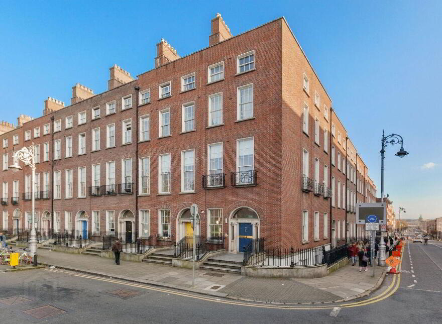 Apt. 11, 52 Mountjoy Square South, Dublin 1, D01E773