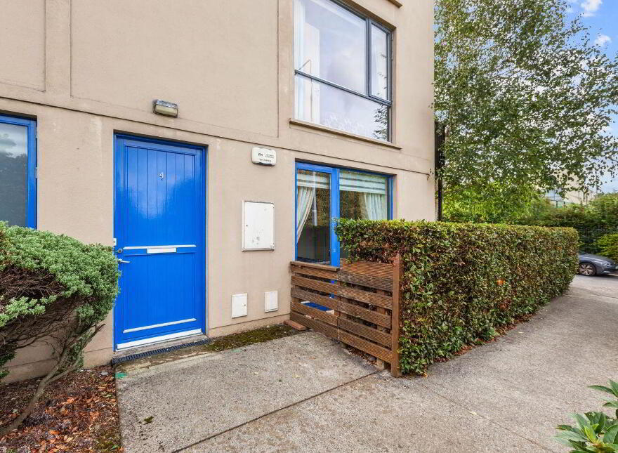 4 Parkview Grove, Finglas, Finglas, D11V882