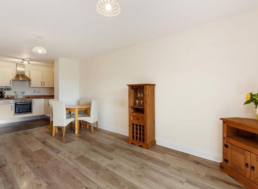 4 Parkview Grove, Finglas, Finglas, D11V882