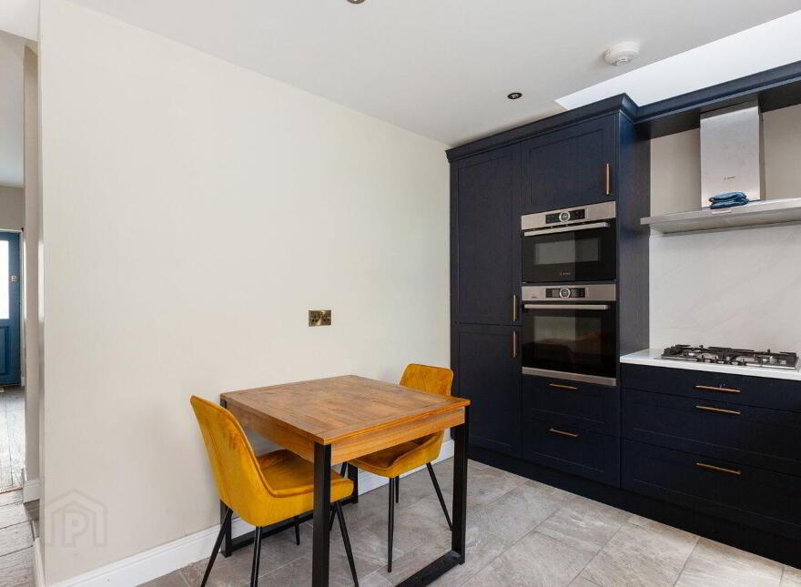 24 Great Western Villas, Phibsboro, Dublin 7, D07F3F2