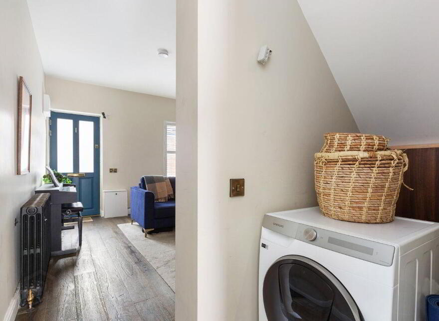 24 Great Western Villas, Phibsboro, Dublin 7, D07F3F2