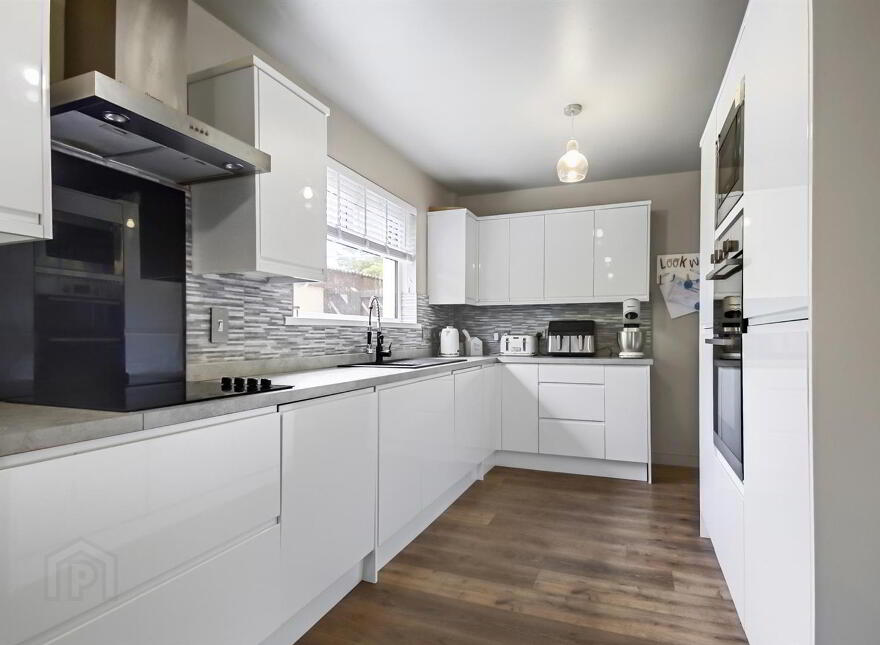 82 Carmeen Drive, Newtownabbey, BT37 9DL