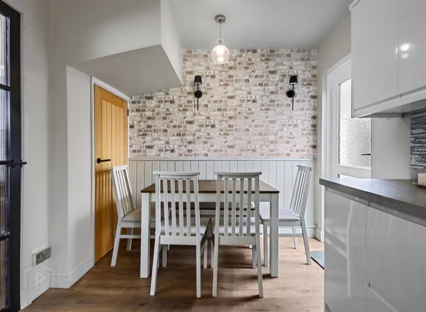 82 Carmeen Drive, Newtownabbey, BT37 9DL
