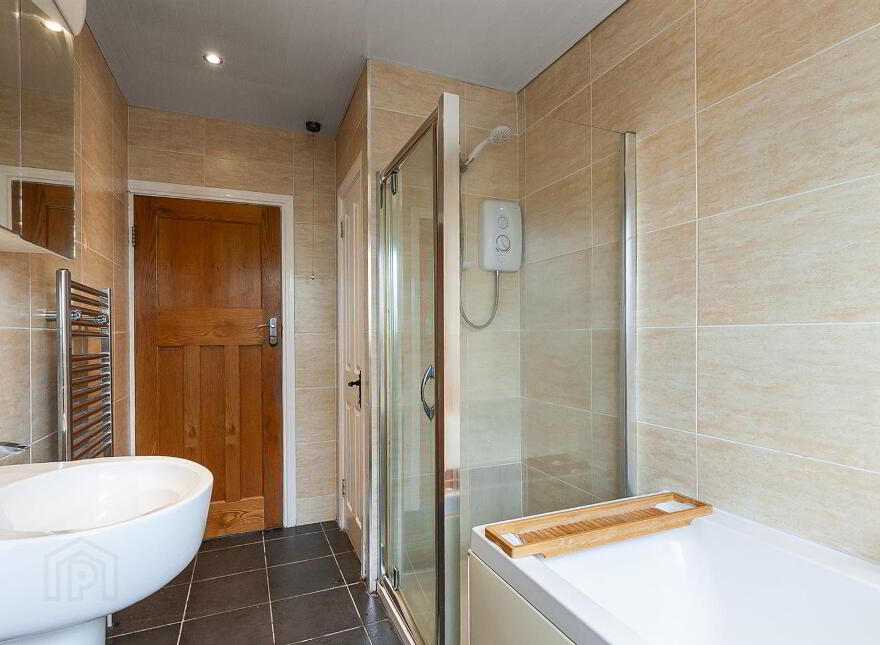 176 Station Road, Greenisland, BT38 8UN