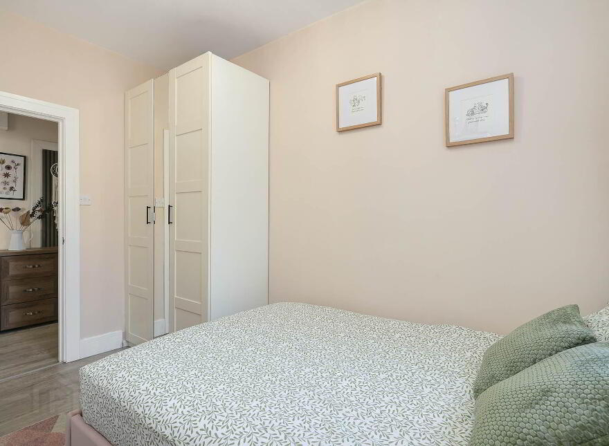 52 The Oval, Tullyvale, Cabinteely, Dublin, D18P942