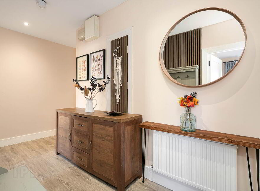 52 The Oval, Tullyvale, Cabinteely, Dublin, D18P942