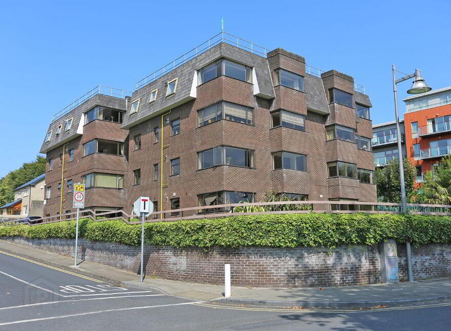 10 Strand Court, O' Callaghan, Strand, V94N220