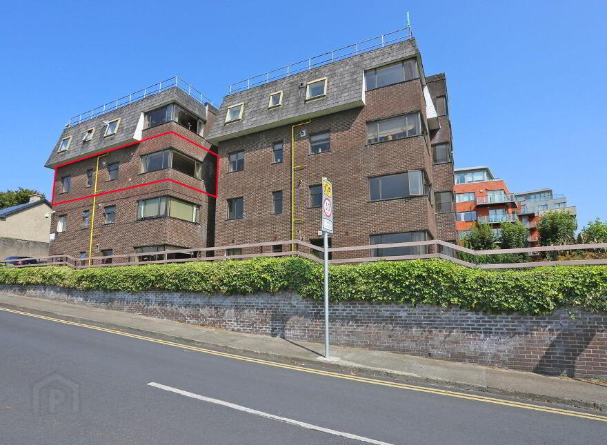 10 Strand Court, O' Callaghan, Strand, V94N220