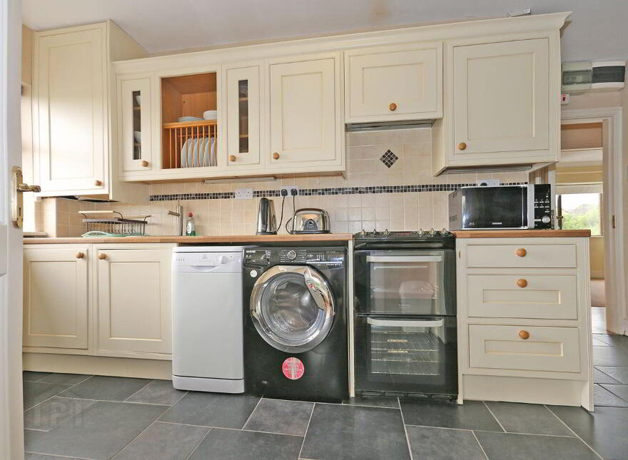 10 Strand Court, O' Callaghan, Strand, V94N220