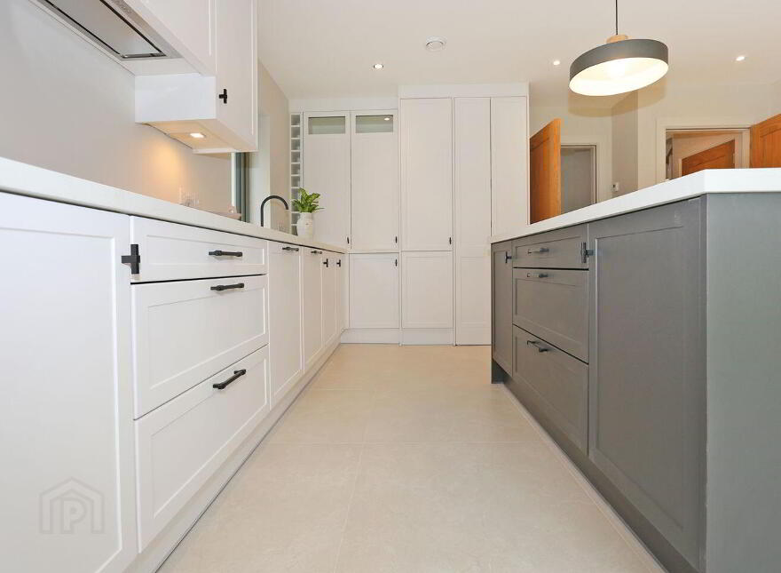 2 Barnakyle Gardens, Patrickswell, V9400N2