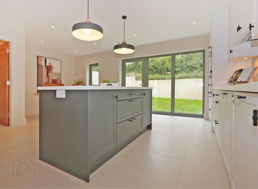 2 Barnakyle Gardens, Patrickswell, V9400N2