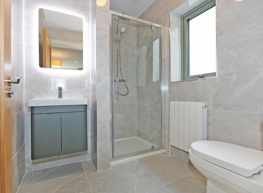 2 Barnakyle Gardens, Patrickswell, V9400N2