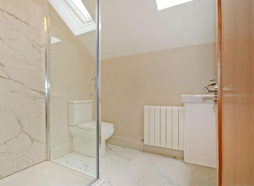 2 Barnakyle Gardens, Patrickswell, V9400N2